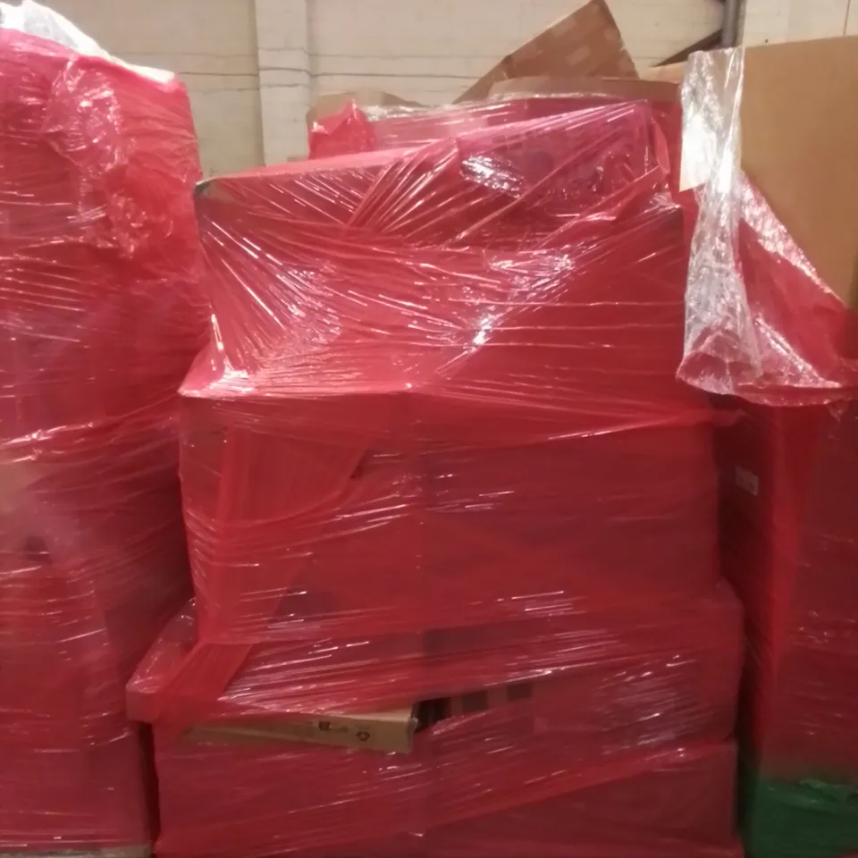 PALLET OF ASSORTED HOUSEHOLD GOODS AND FURNITURE TO INCLUDE; WATER TABLE, GAMING CHAIR, AIR FRYER ETC 