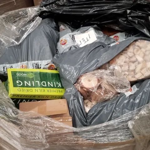 PALLET CONTAINING ASSORTED KINDLING