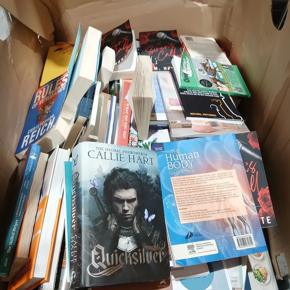 LARGE QUANTITY OF ASSORTED FICTION AND NON FICTION BOOKS