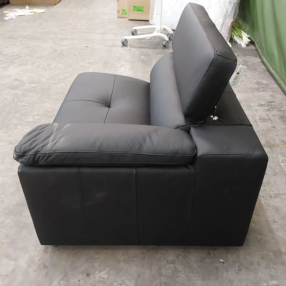 QUALITY DESIGNER BRADY BLACK LEATHER 4 SEATER SOFA PIECE (1 PIECE ONLY, INCOMPLETE)