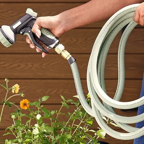 GRUMPY GARDENER REINFORCED EXPANDABLE HOSE WITH ACCESSORIES 100FT TEAL