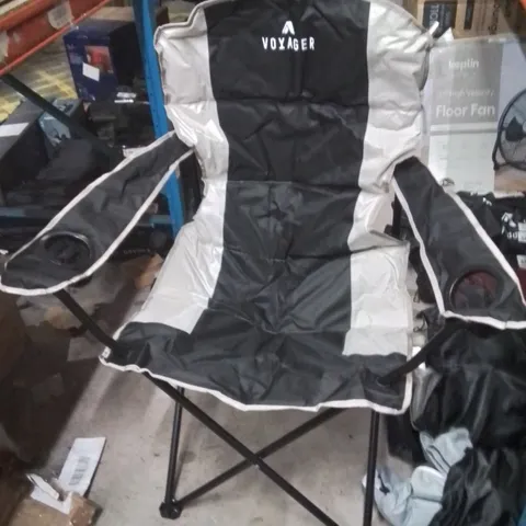BAGGED VOYAGER CAMPING CHAIR BLACK AND GREY