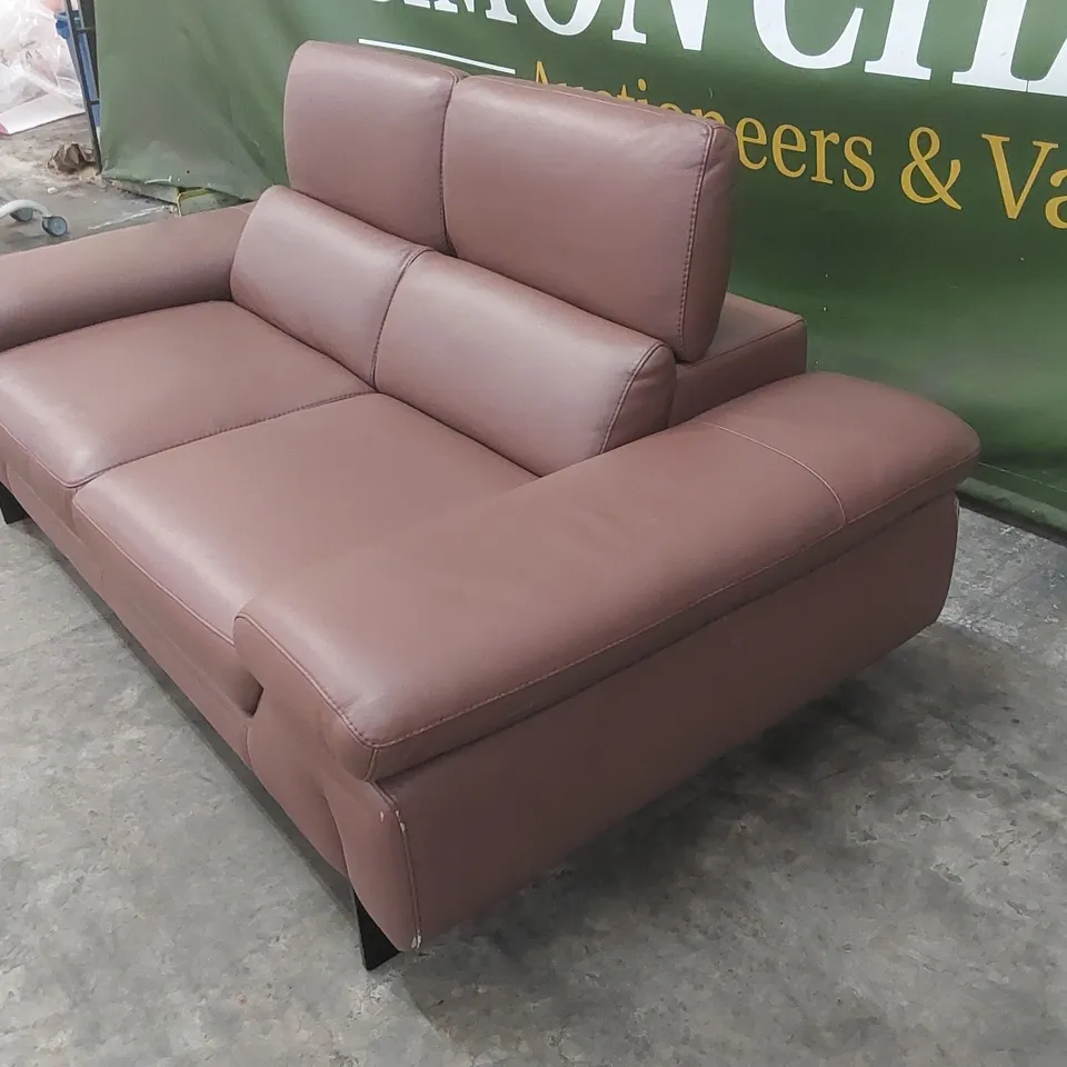 QUALITY DESIGNER ITALIAN MADE 2 SEATER LEATHER SOFA WITH ADJUSTABLE HEAD & ARMRESTS