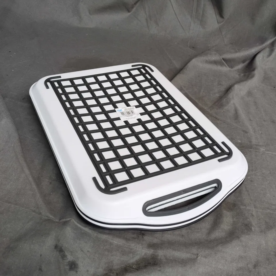 SERVING TRAY WITH ANTI-SLIP SURFACE AND EASY-GRIP HANDLES (BLACK WITH WHITE TRIM)