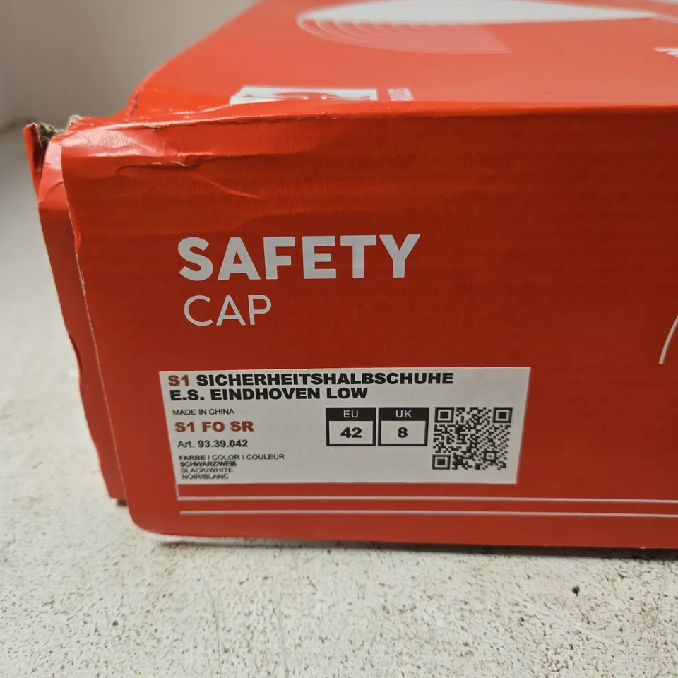 BOXED S1 EINDHOVEN LOW SAFETY SHOES – UK 8 (EU 42), BLACK/WHITE