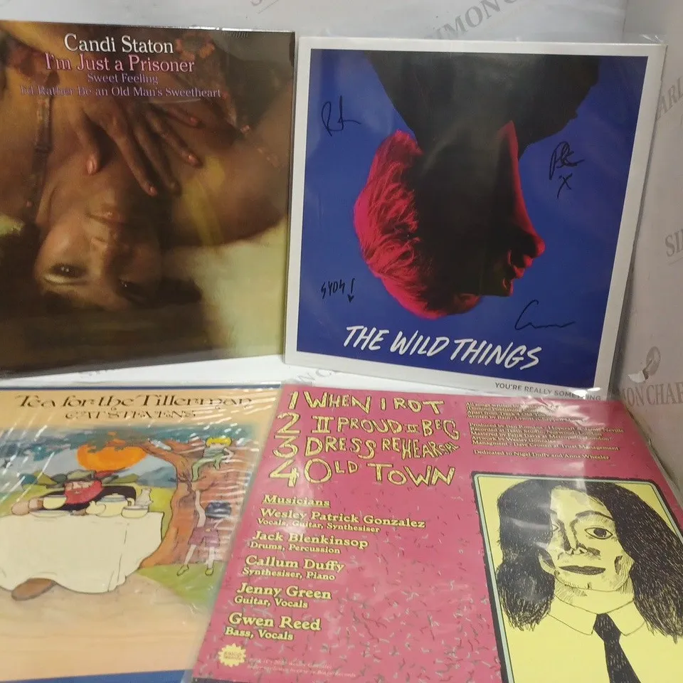 APPROXIMATELY 10 ASSORTED VINYL DISKS FROM VARIOUS ARTISTS 