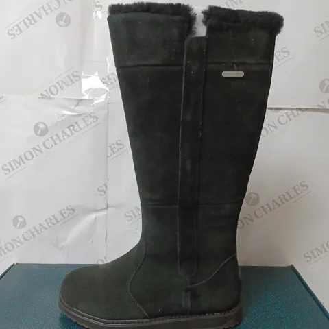 BOXED EMU AUSTRALIA MOONTA WATERPROOF KNEE LEATHER BOOTS, BLACK - SIZE 4