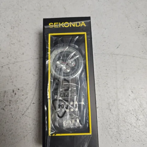 SEKONDA CHRONOGRAPH WATCH – BOXED