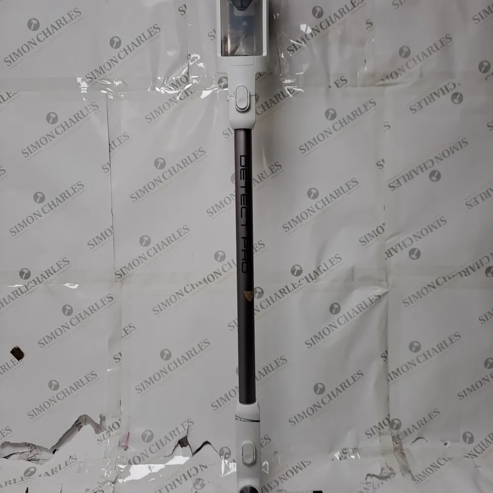 BOXED SHARK CORDLESS DETECT PRO VACUUM CLEANER