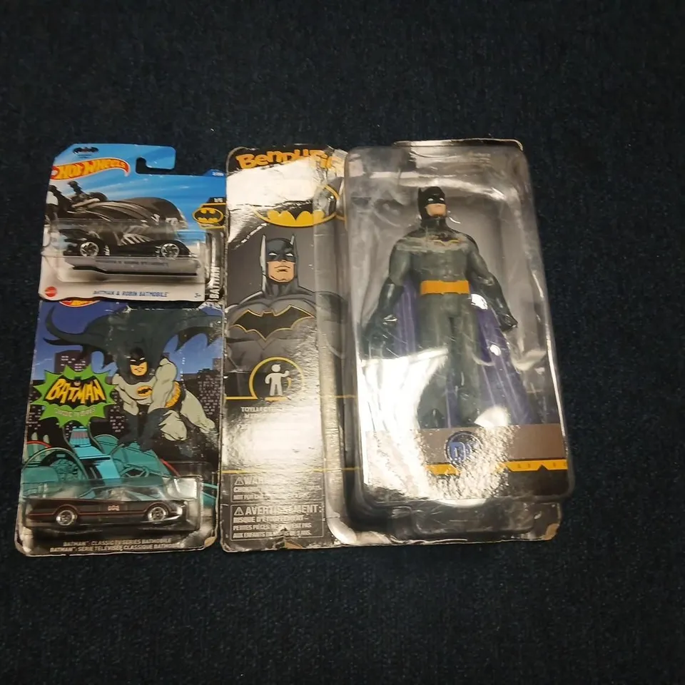 THREE ASSORTED BATMAN COLLECTABLES TO INCLUDE; HOT WHEELS BATMAN & ROBIN BATMOBILE – DC COMICS DIE-CAST CAR WITH BATMAN FIGURE, LIMITED EDITION 2/250