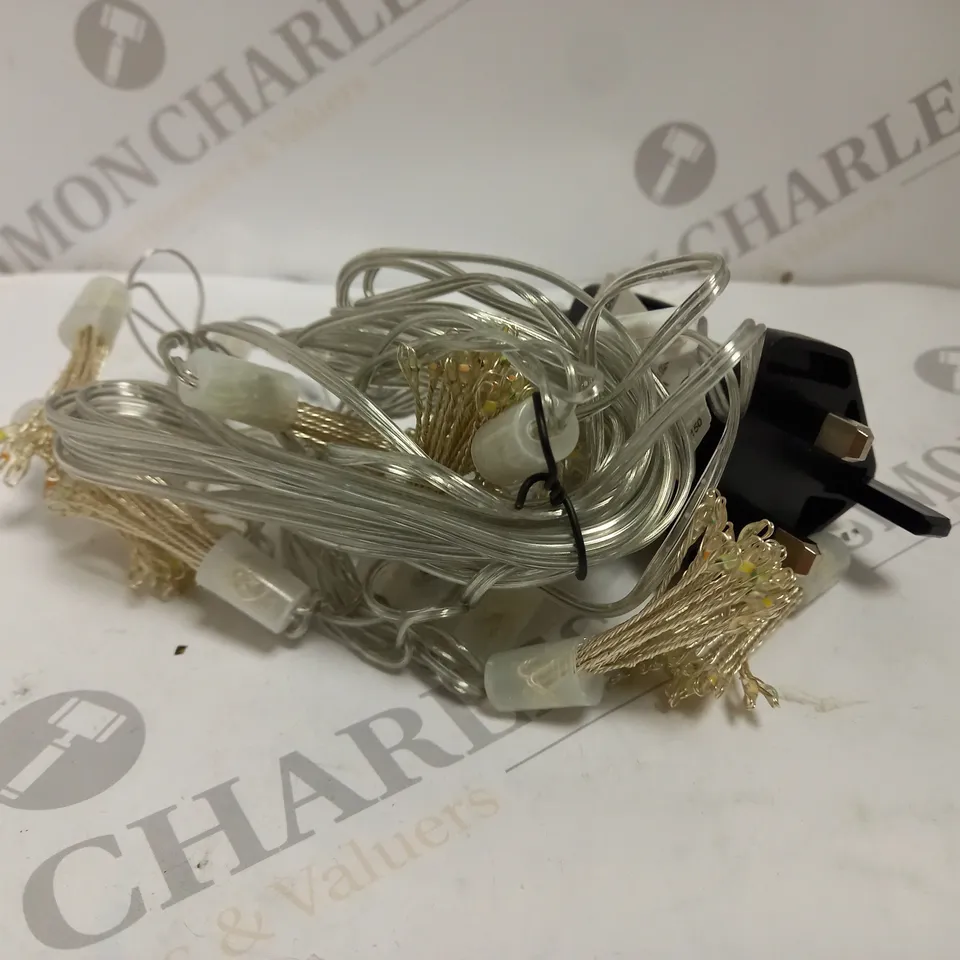 OUTLET HOME REFLECTIONS INDOOR OUTDOOR TWINKLING STARBURST LIGHT STRAND