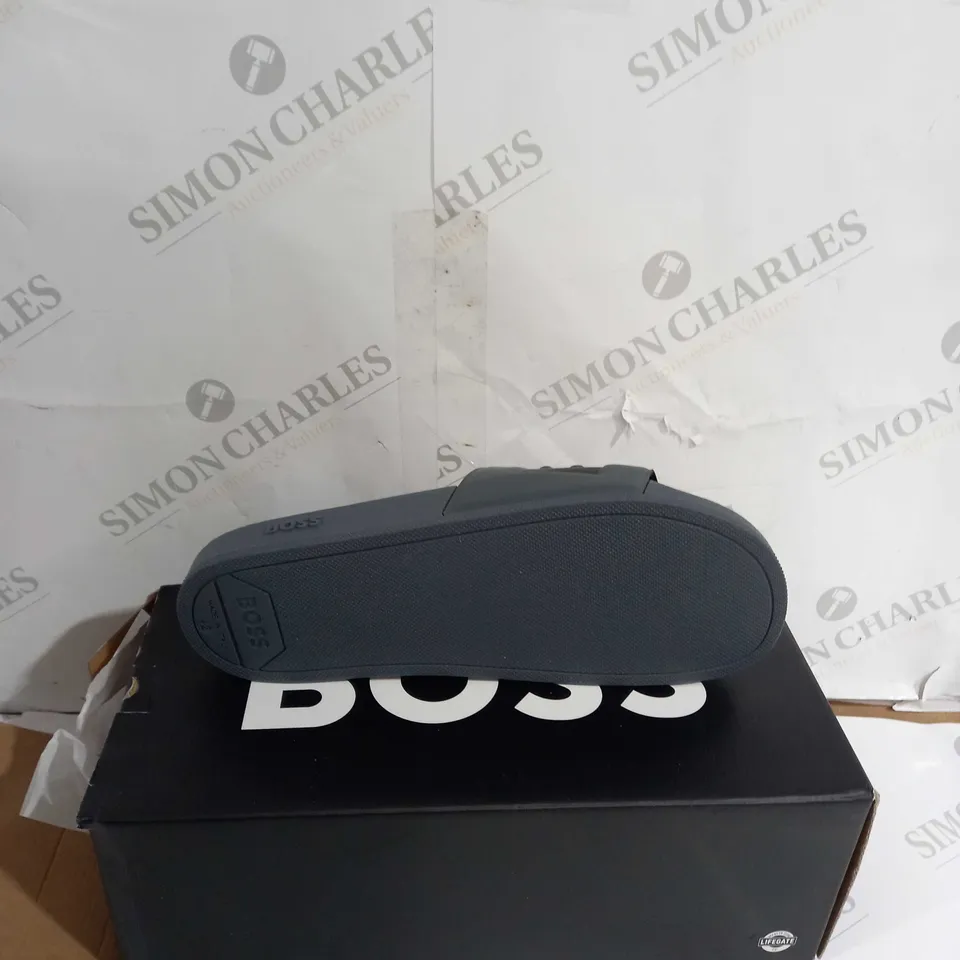 HUGO BOSS DARK GREY SLIDERS UK 8