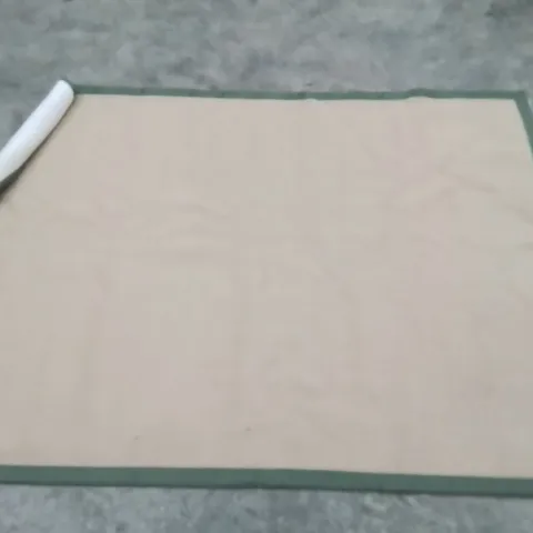 QUALITY DESIGNER AREA RUG - APPROXIMATELY 230X160CM