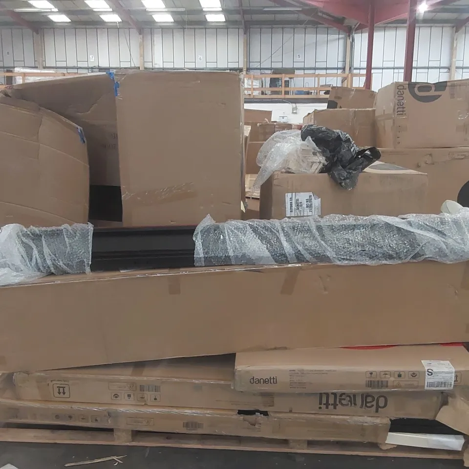 PALLET CONTAINING A LARGE QUANTITY OF ASSORTED DANETTI FURNITURE PARTS