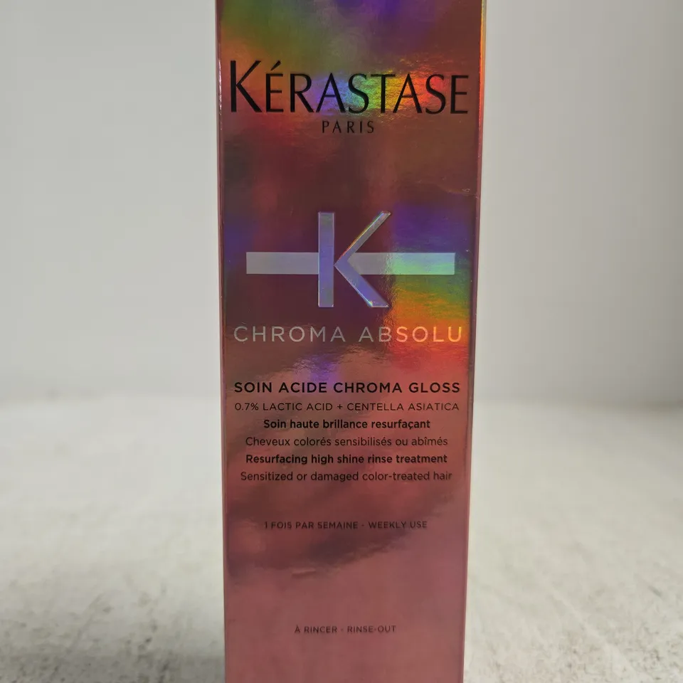 BOXED KÉRASTASE CHROMA ABSOLU SOIN ACIDE CHROMA GLOSS 210ML