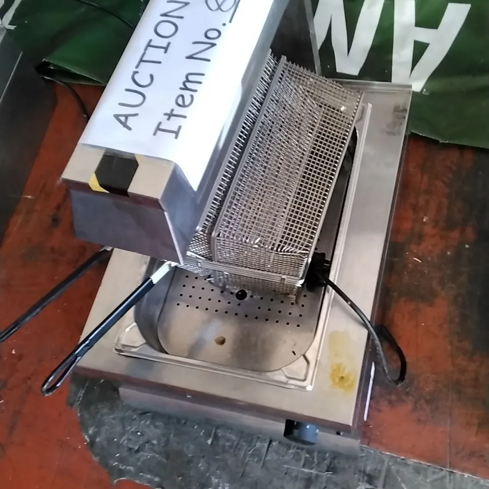 LINCAT CS4/G COMMERCIAL CHIP SCUTTLE