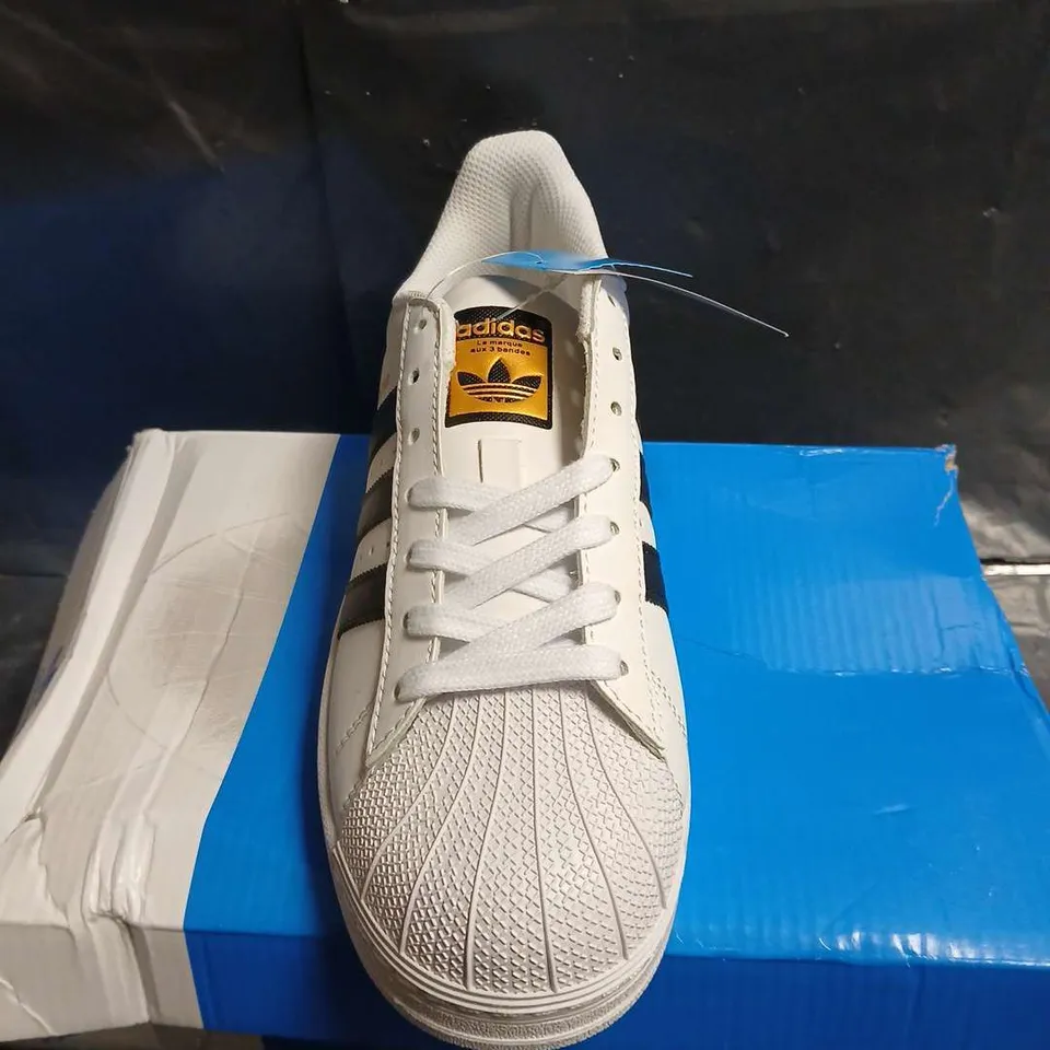 BOXED PAIR OF ADIDAS SUPERSTAR SNEAKERS – UK SIZE 7.5