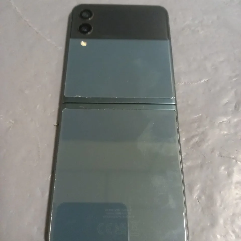 SAMSUNG GALAXY Z FLIP 3