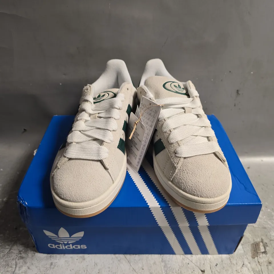 BOXED PAIR OF ADIDAS WOMENS CAMPUS 00S IN WHITE/GREEN - UK 5.5