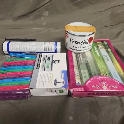 TOTE OF APPROXIMATELY 10 ASSORTED HOUSEHOLD ITEMS TO INCLUDE  BROWNING WAX, INCENSE AND LUGGAGE SCALE