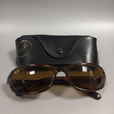 RAY-BAN RB4076 POLARIZED 601/58 SUNGLASSES BLACK