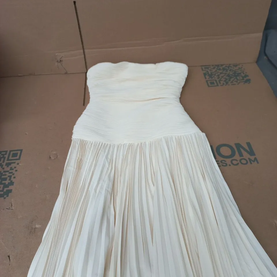 NYA ATELIER WHITE STRAPLESS PLEATED DRESS (XS) – WOMEN'S FORMAL/WEDDING DRESS