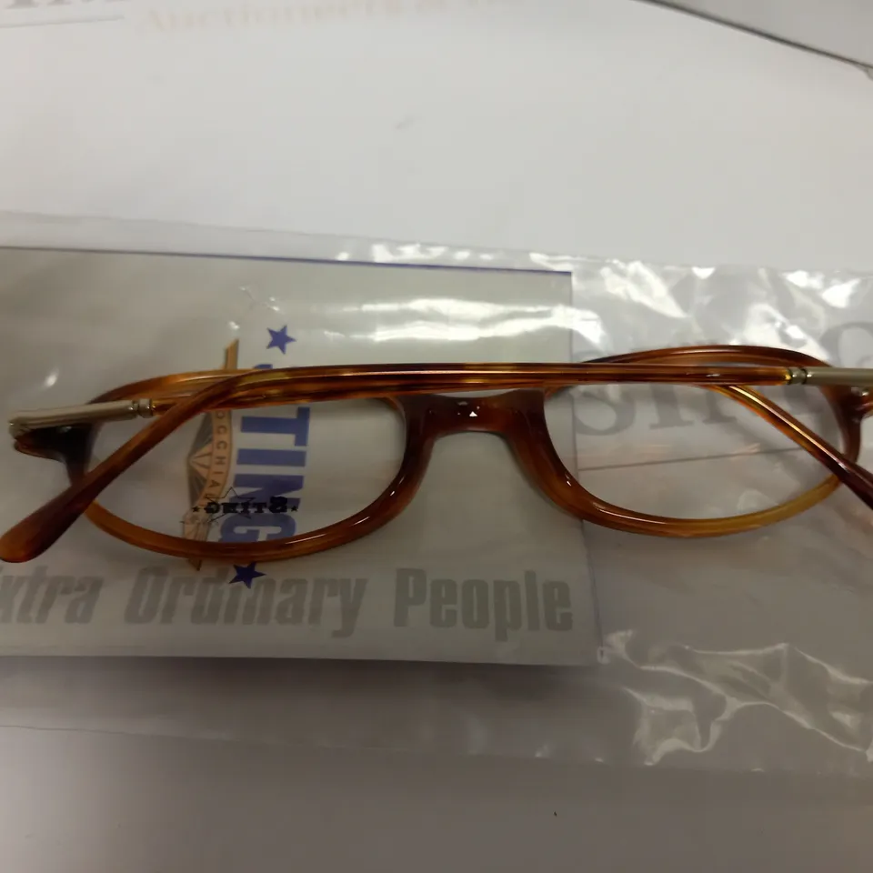 APPROX 12 DERIGO STING GLASSES 