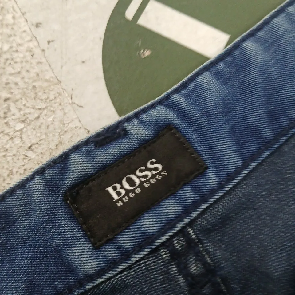 Hugo Boss Jeans – Men’s Blue Denim with Boss Label