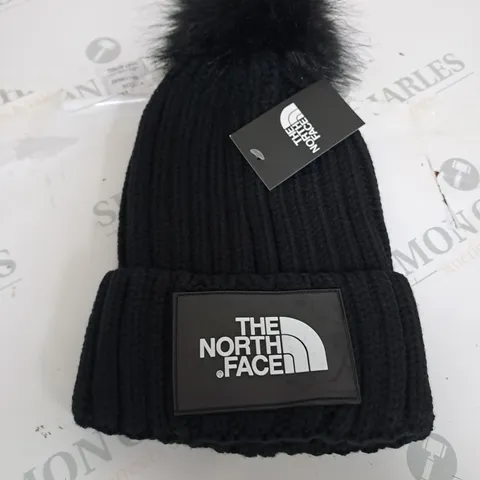 THE NORTH FACE BLACK BEANIE 
