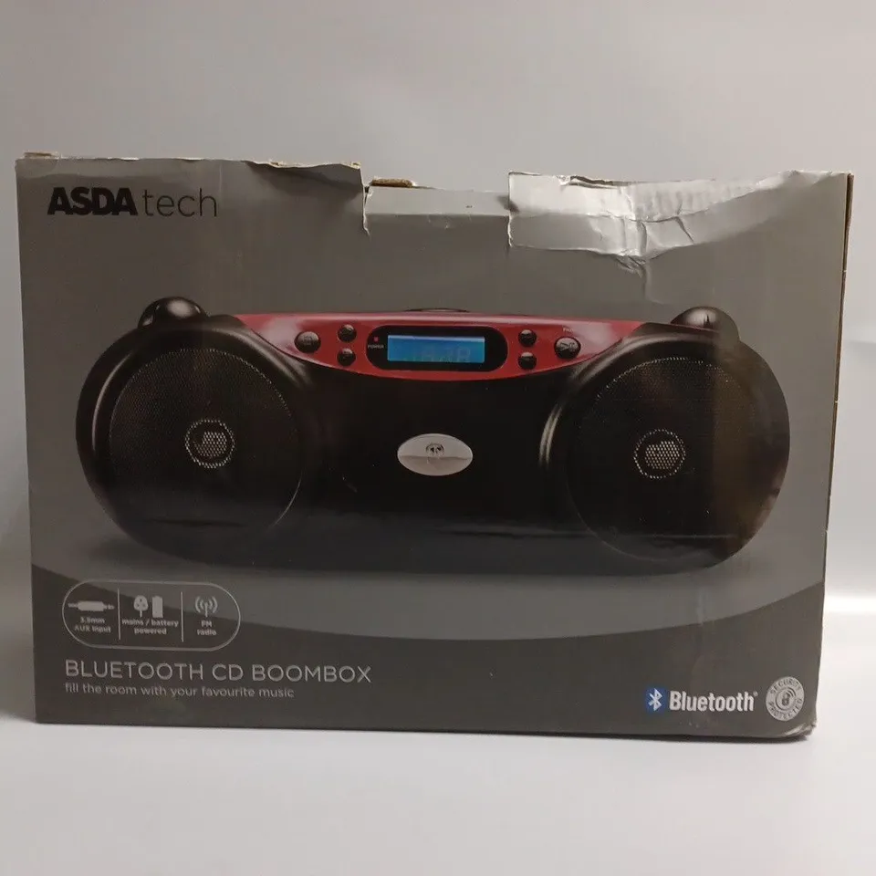 BOXED BLUETOOTH CD BOOMBOX 