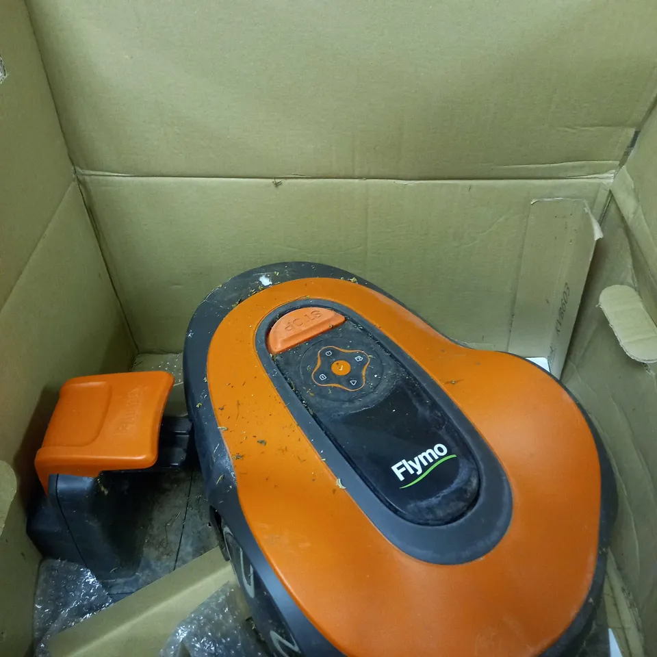 FLYMO EASILIFE 150 GO ROBOTIC LAWN MOWER