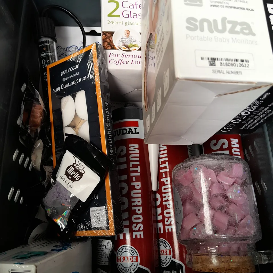 BOX OF ASSORTED HOSE HOLD ITEMS TO INCLUDE - HALOGEN BULBS - CANDLES - SILICON