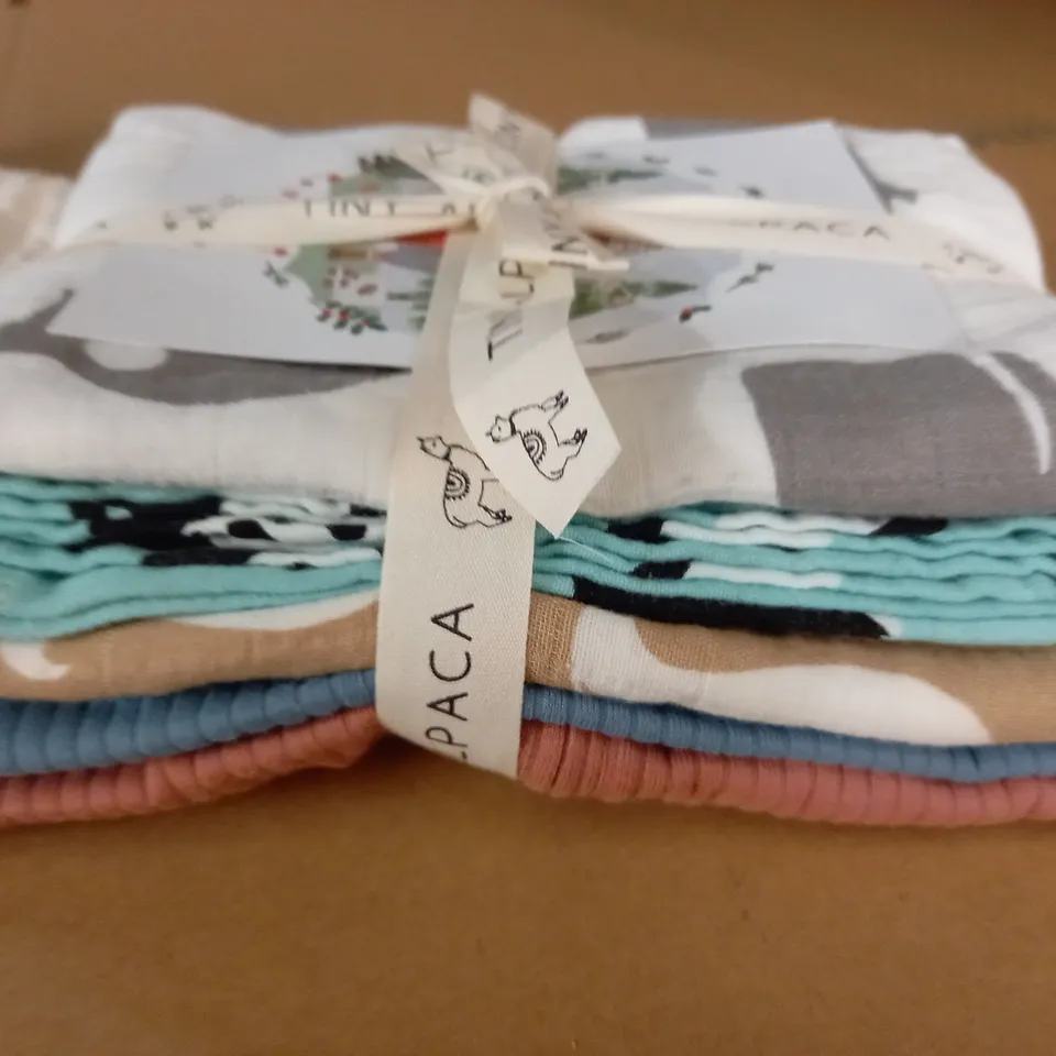TINY ALPACA BABY CLOTHES SET