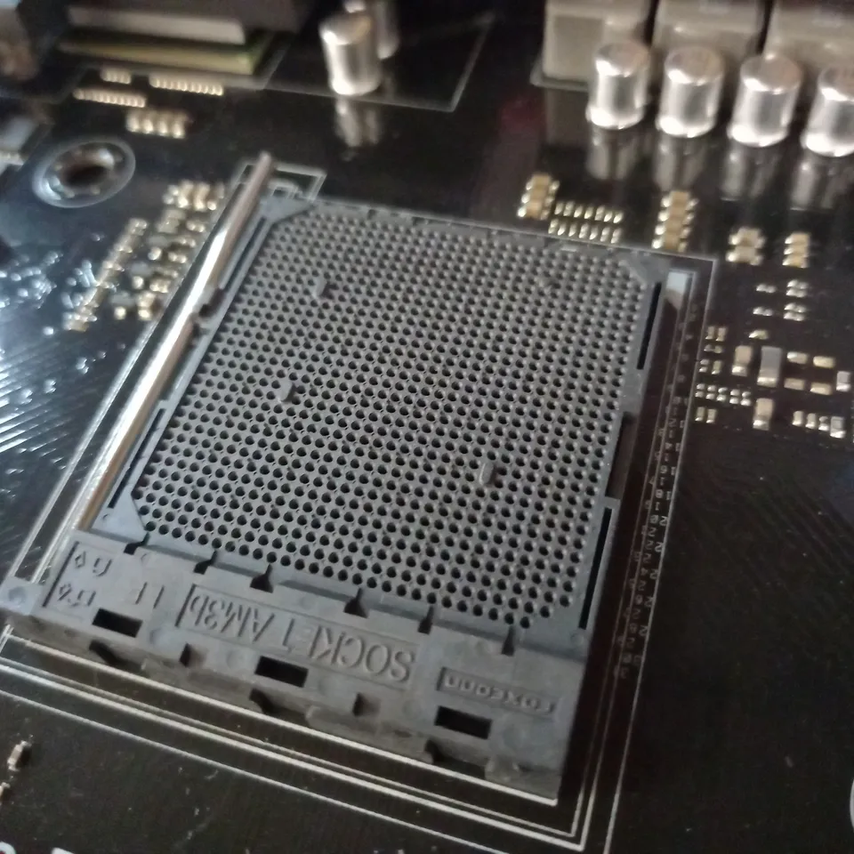 BOXED MSI INTEL MOTHERBOARD PRO Z690-A WIFI 