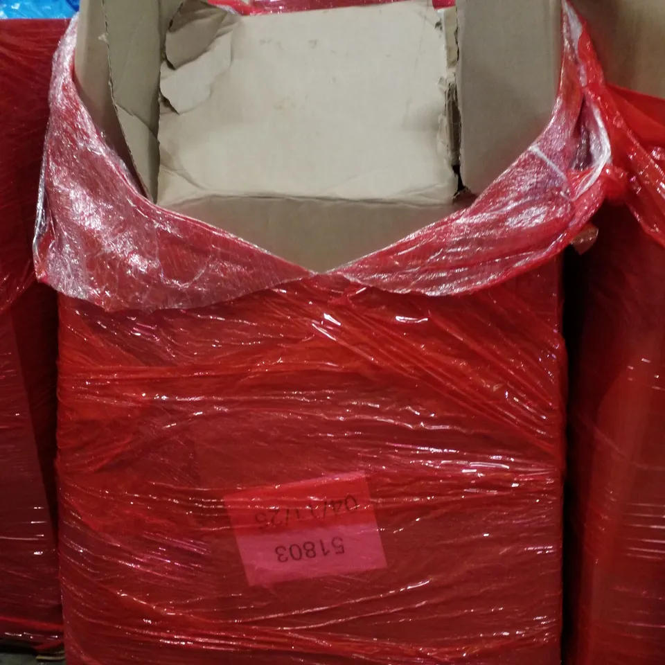 PALLET CONTAINING ASSORTED PRODUCTS INCLUDING BAR STOOL, BED RAIL, GOLF GREEN & CHAIR MAT