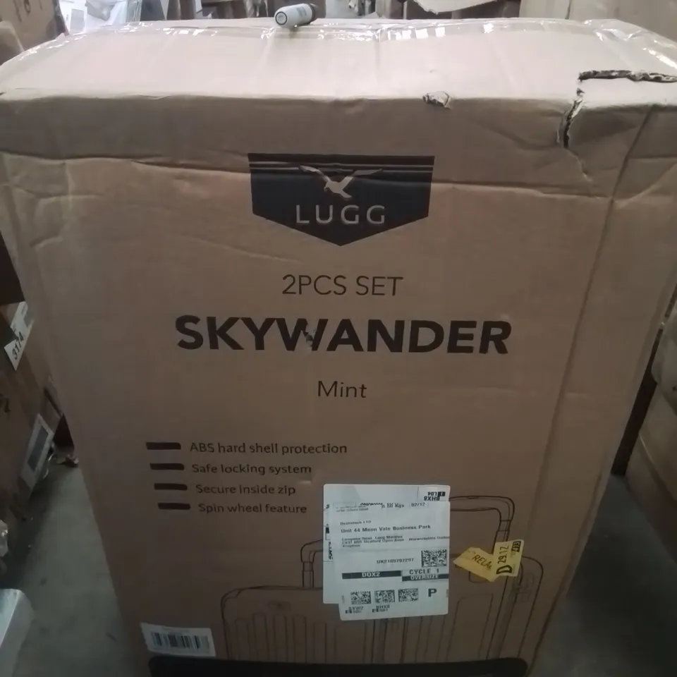 BOXED 2PCS SET SKYWANDER HARD SHELL LUGGAGE CASES IN MINT