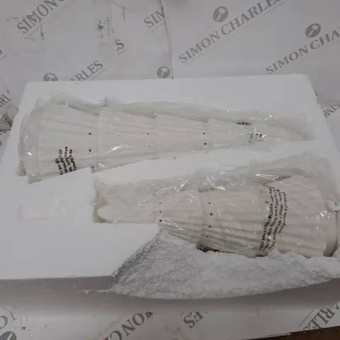 BOXED K BY KELLY HOPPEN SET OF 2 LARGE CERAMIC LIGHT UP ORNAMENTS