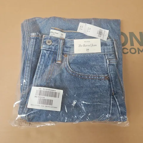 BAGGED ABERCROMBIE & FITCH THE BARREL JEANS IN BLUE - 24 LONG