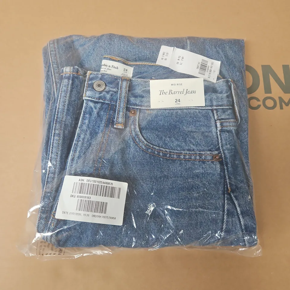 BAGGED ABERCROMBIE & FITCH THE BARREL JEANS IN BLUE - 24 LONG