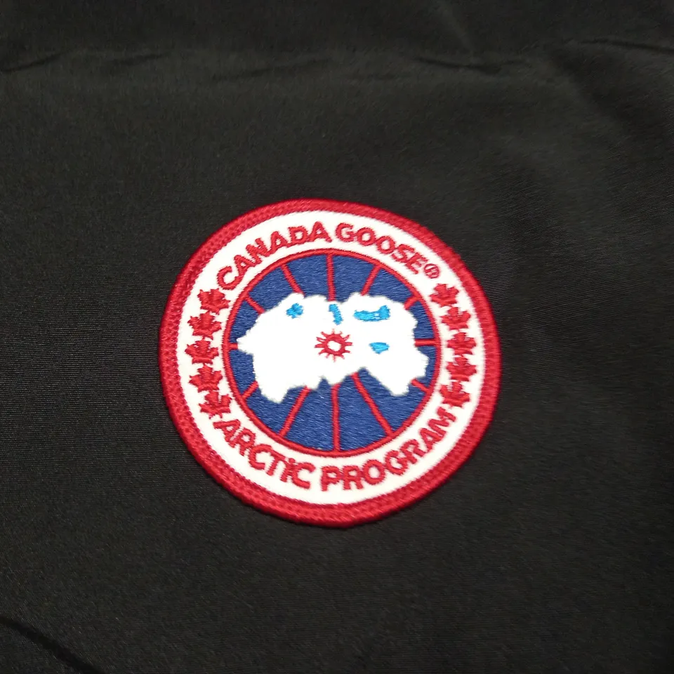 CANADA GOOSE REAL FUR PADDED GILET - SIZE S/P