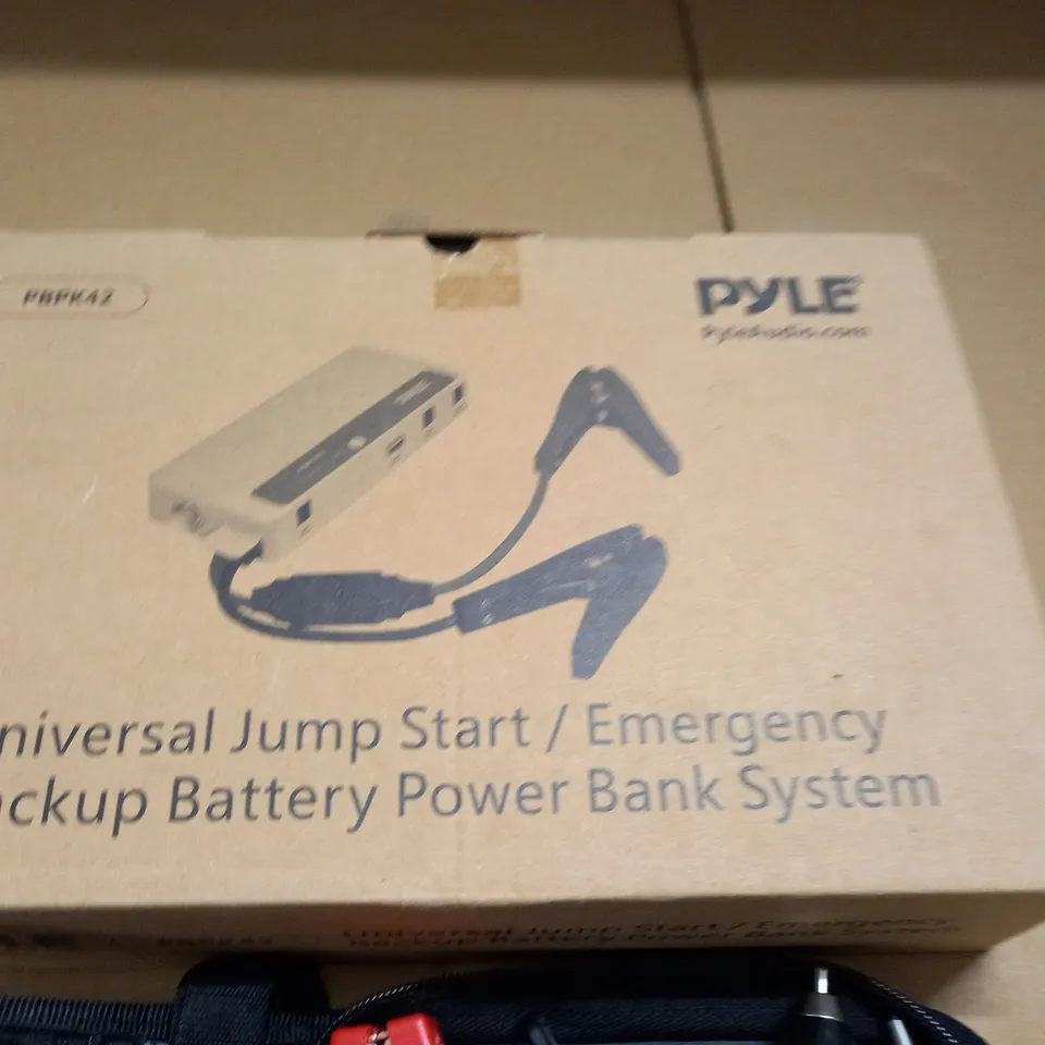 PYLE UNIVERSAL JUMP START BACKUP BATTERY POWER BANK SYSTEM