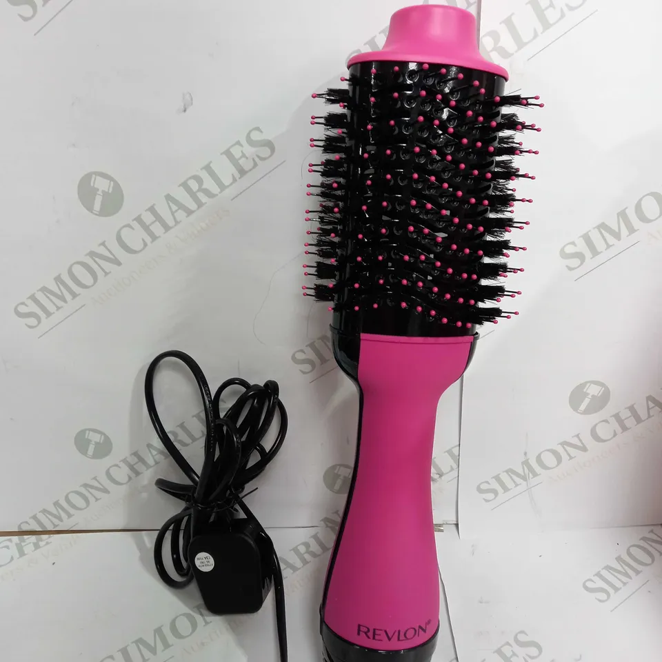 REVLON VOLUMISER - PINK RRP £49.99