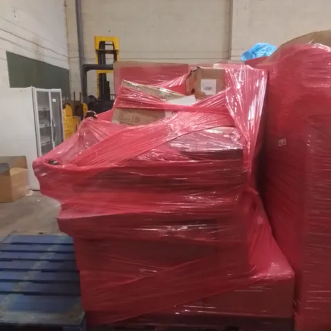 PALLET OF ASSORTED HOUSEHOLD GOODS AND FURNITURE TO INCLUDE;MESH OFFICE CHAIR, AIR FRYER, BABY PLAY PEN ETC