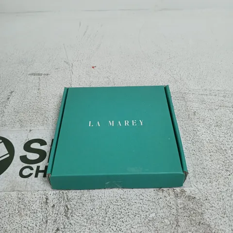 LA MAREY CASHMERE COLLECTION BLUE SCARF IN BOX
