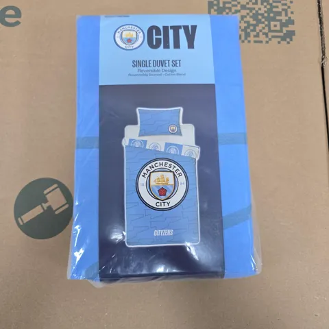 MANCHESTER CITY SINGLE DUVET SET (REVERSIBLE DESIGN)