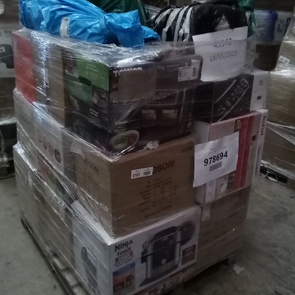 PALLET OF APPROXIMATELY 20 ASSORTED ITEMS INCLUDING: