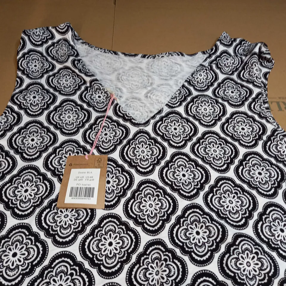 BODEN FLORAL PRINTED DESIGN SLEEVELESS DRESS IN WHITE/BLACK - UK12R