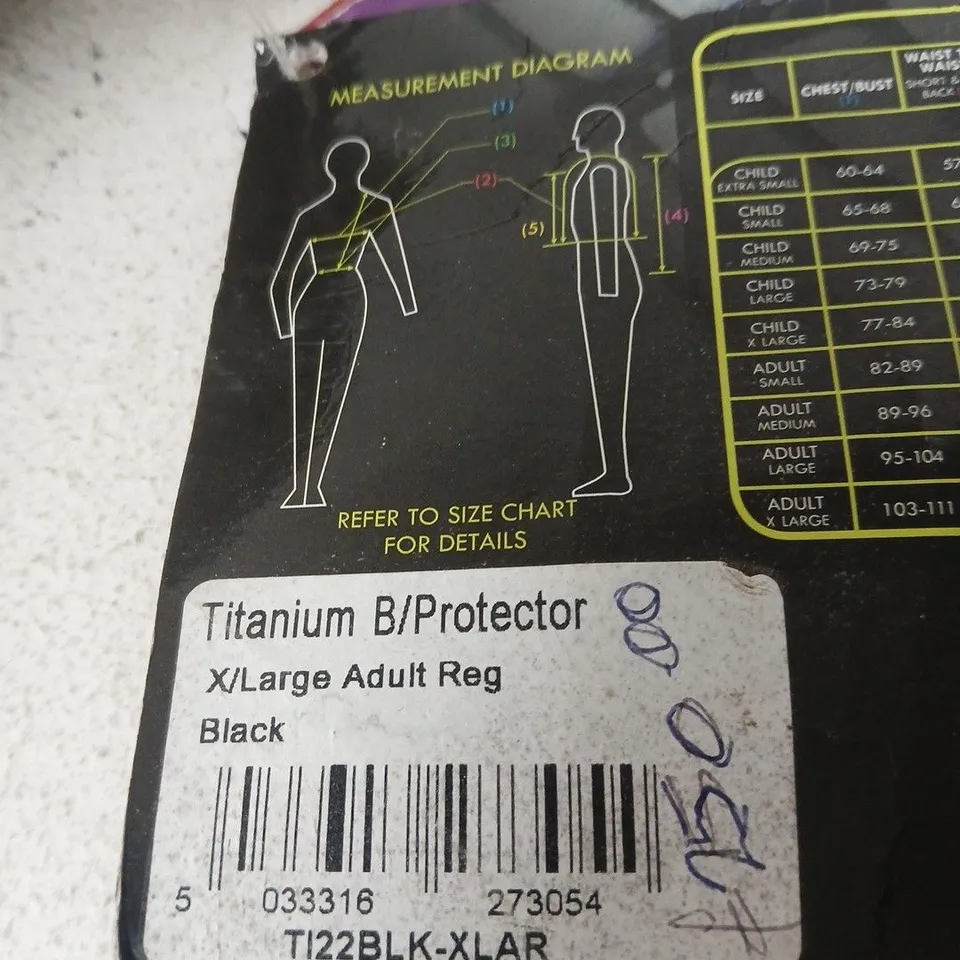 TITANIUM BODY PROTECTOR VEST – BLACK, XL ADULT REG