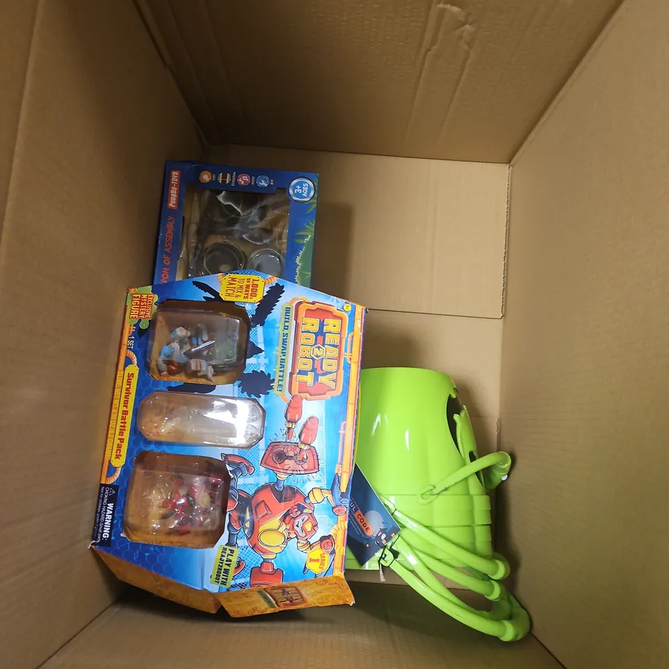 BOX OF APPROXIMATELY 8 ASSORTED KIDS TOYS TO INLCUDE - BEAUTY FASHION CAR - KAIBIBI GIRL DOLL - CANDYLOCKS DOLL - ETC