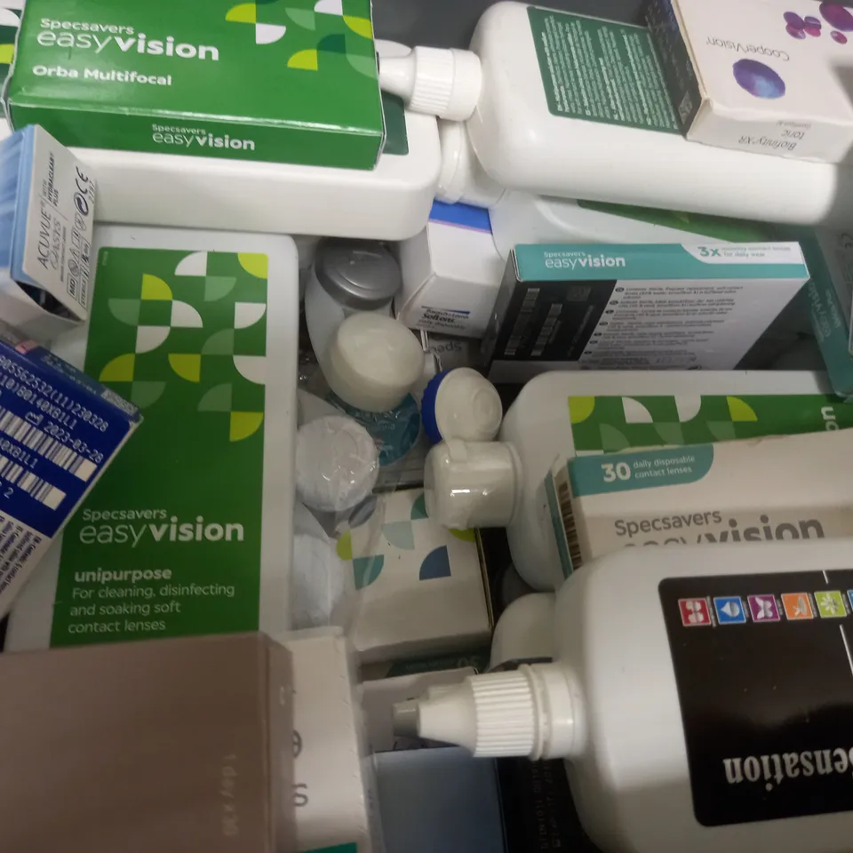 BOX OF APPROX 30 ASSORTED HEALTHCARE PRODUCTS TO INCLUDE VARIOUS CONTACT LENSES & SOLUTIONS 